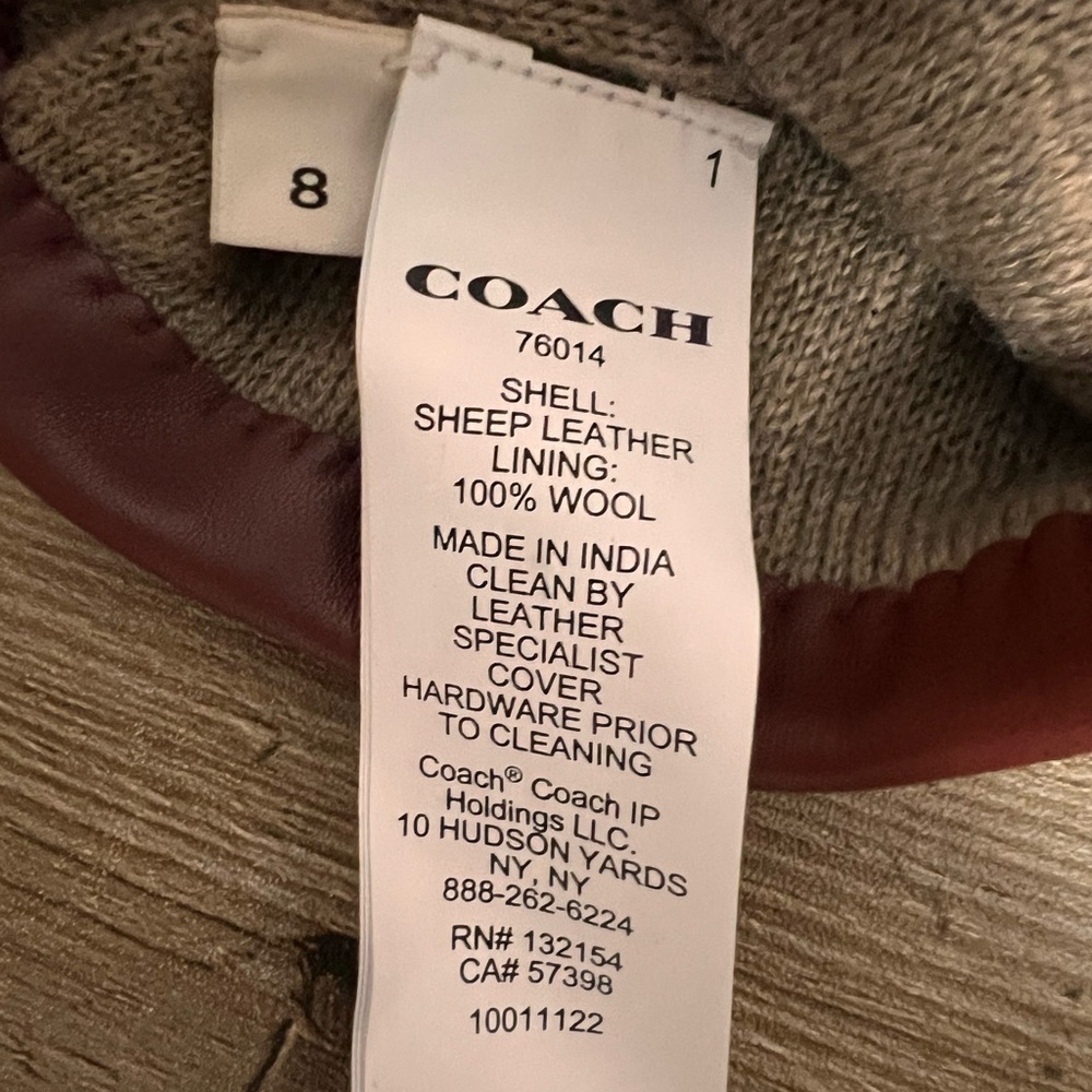 Coach Rich Burgundy Sheep Leather Tech Gloves - Picture 4 of 5